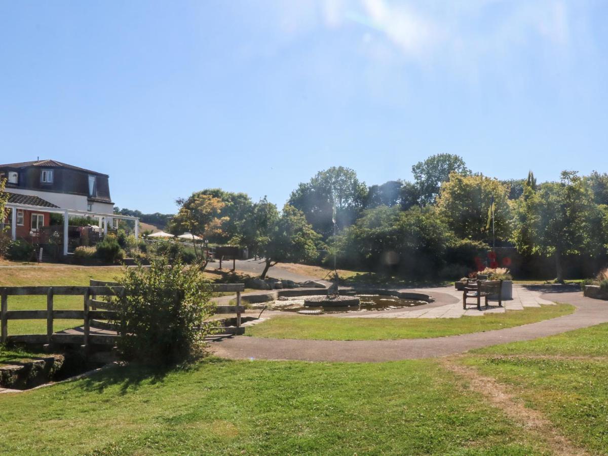 West Island Villa Kingsbridge  Buitenkant foto